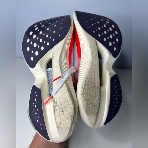 Saucony men’s Endorphin Elite Running Shoes Carbon Plates Size 11.5 - Picture 5 of 9